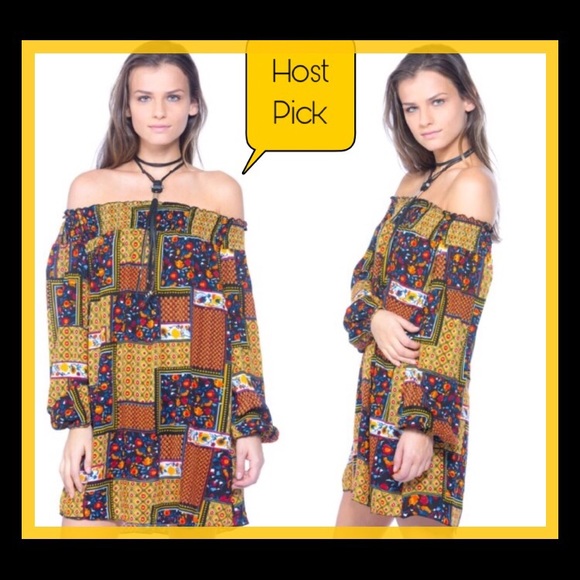 Tops - ♥️ Boho Off- the- Shoulder Tunic Top